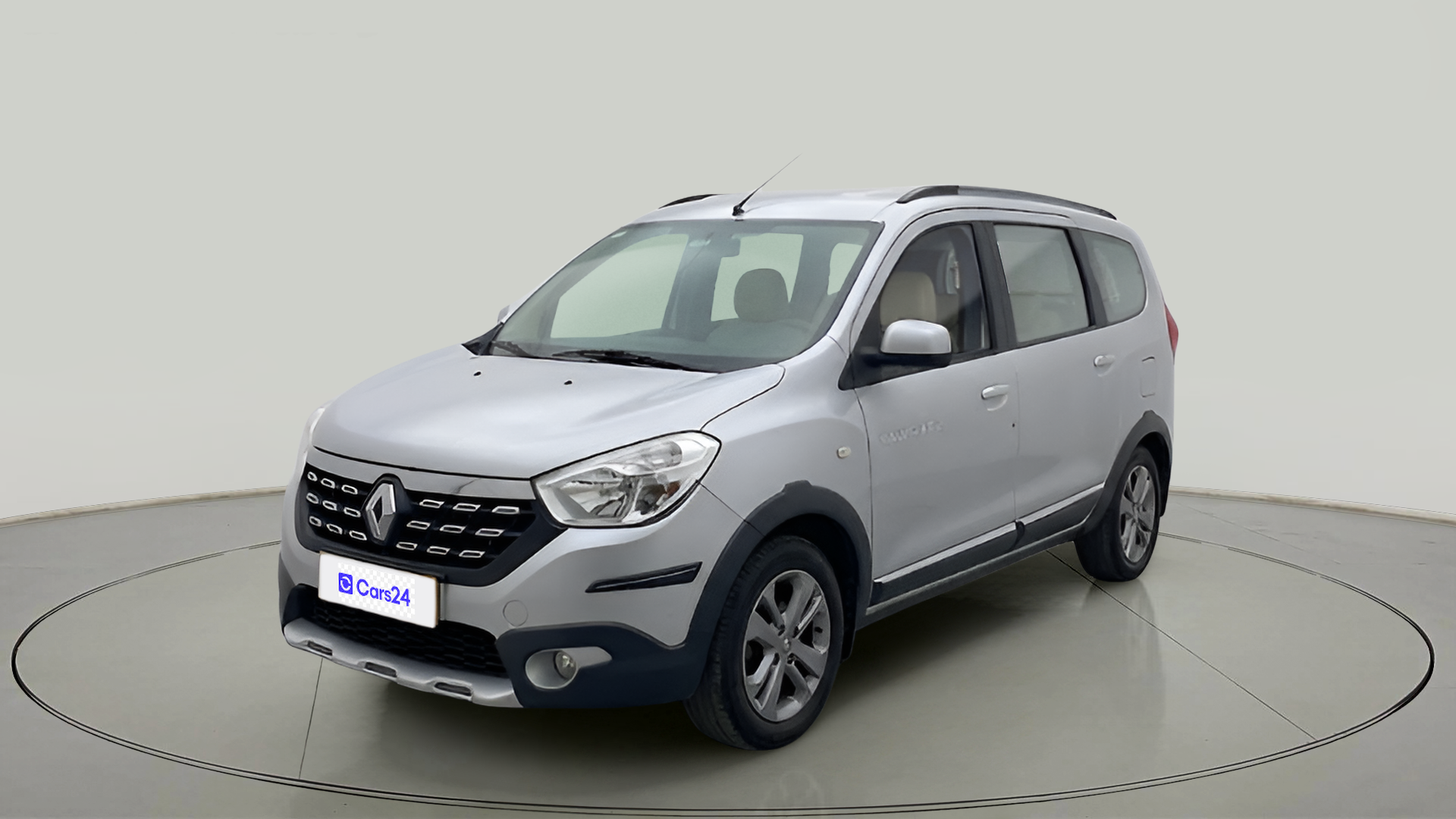 2016 Renault Lodgy 110 PS RXZ STEPWAY 8 STR, Diesel, Manual, 1,04,476 km, exterior