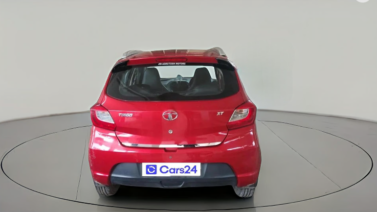2018 Tata Tiago XT PETROL, Petrol, Manual, 84,367 km, exterior