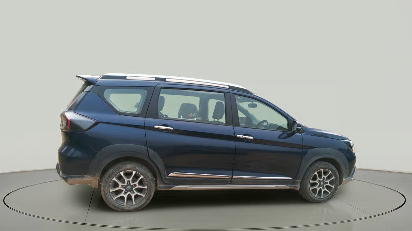 2024 Maruti XL6 ALPHA AT, Petrol, Automatic, 29,776 km, exterior