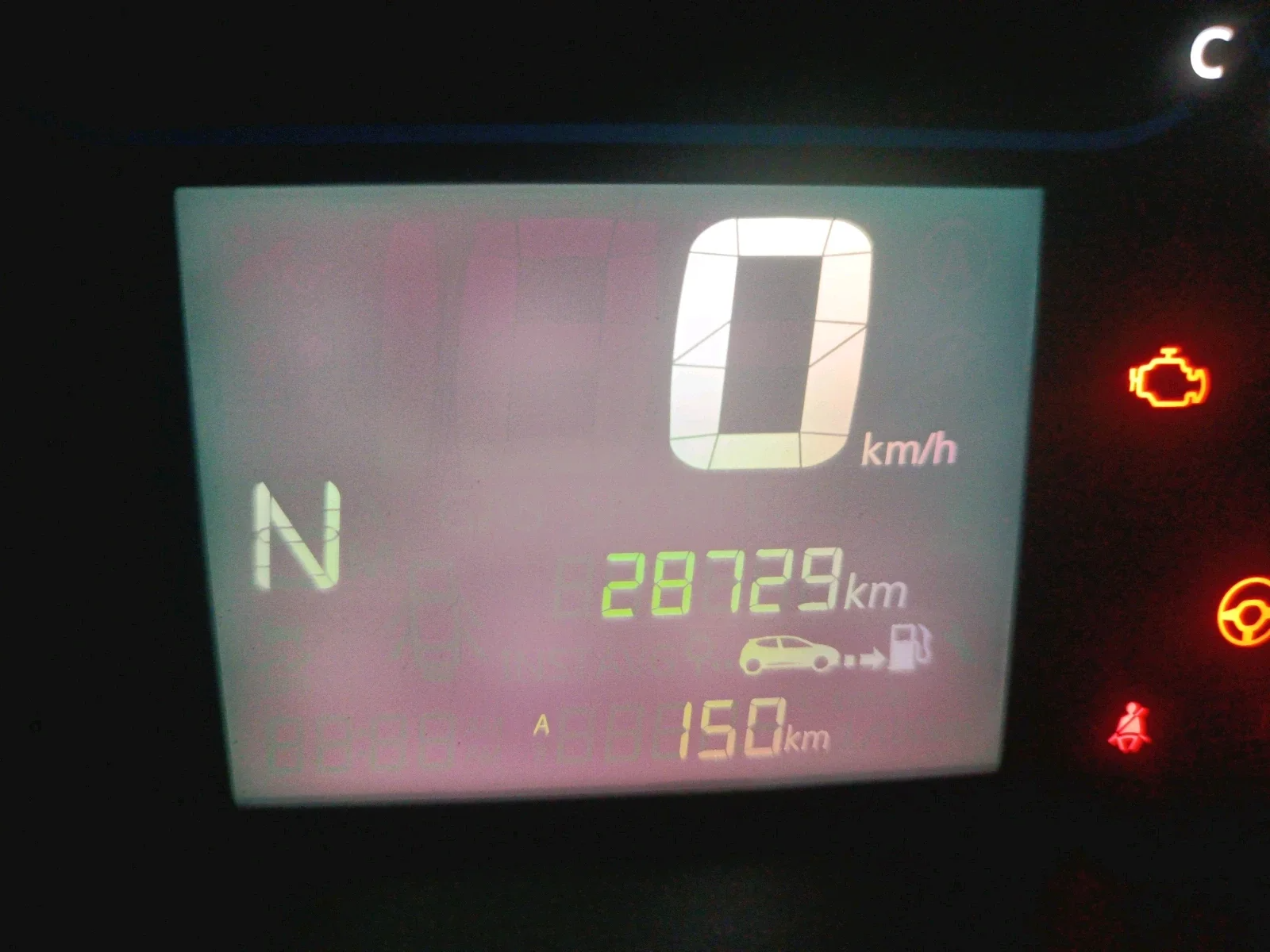 2021 Renault Kwid RXT 1.0 AMT (O), Petrol, Automatic, 28,729 km, interior