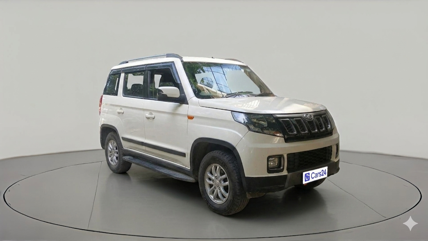 2019 Mahindra TUV300 T8, Diesel, Manual, 1,61,465 km, exterior