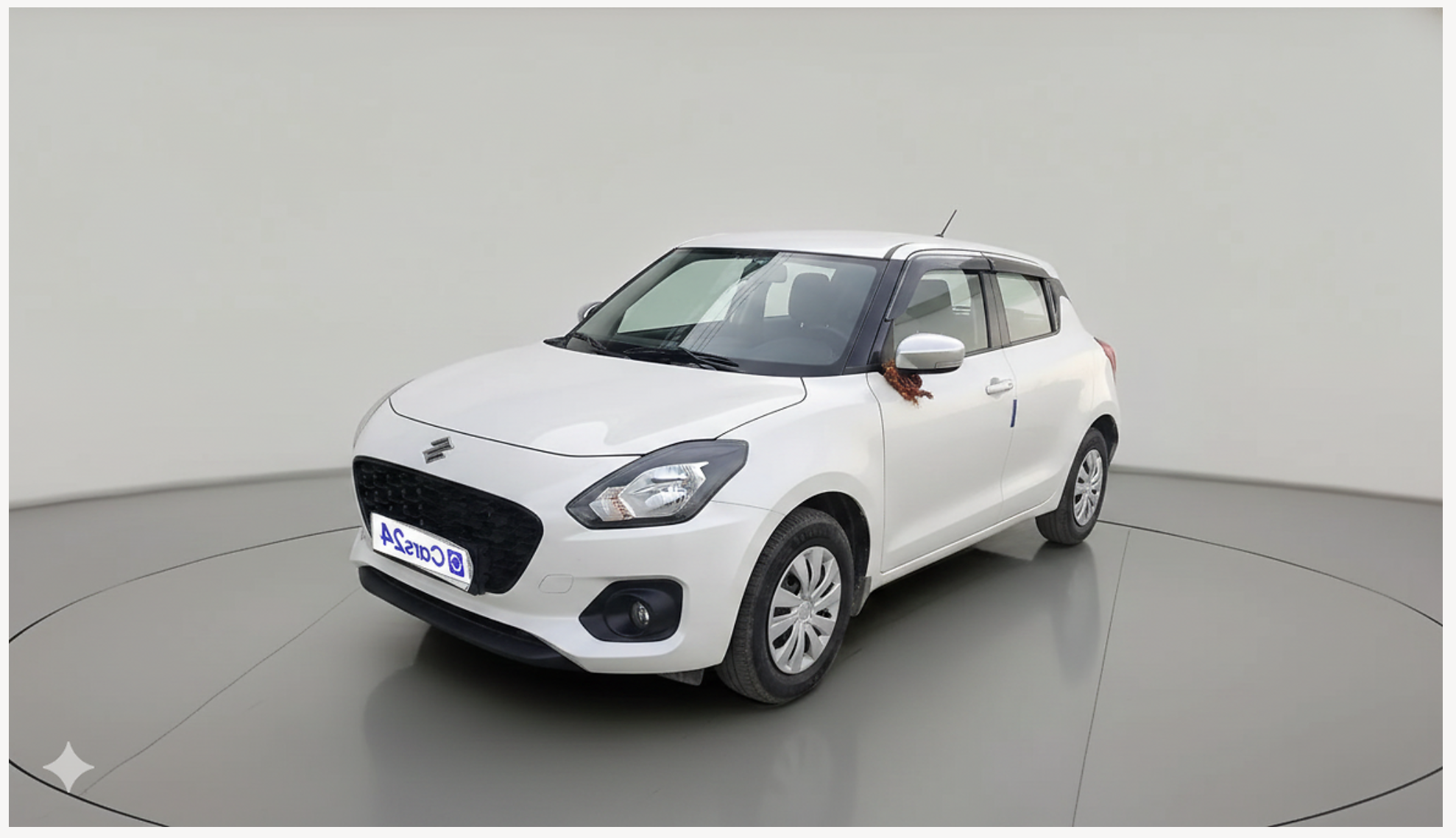 2024 Maruti Swift VXi AMT, Petrol, Automatic, 32,356 km, exterior