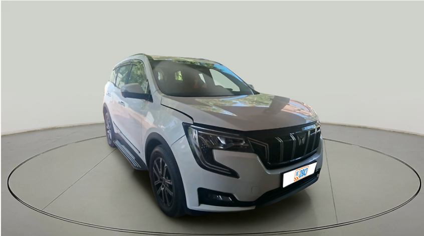 2022 Mahindra XUV700 AX 7 LUXURY P AT 7 STR, Petrol, Automatic, 93,809 km, exterior