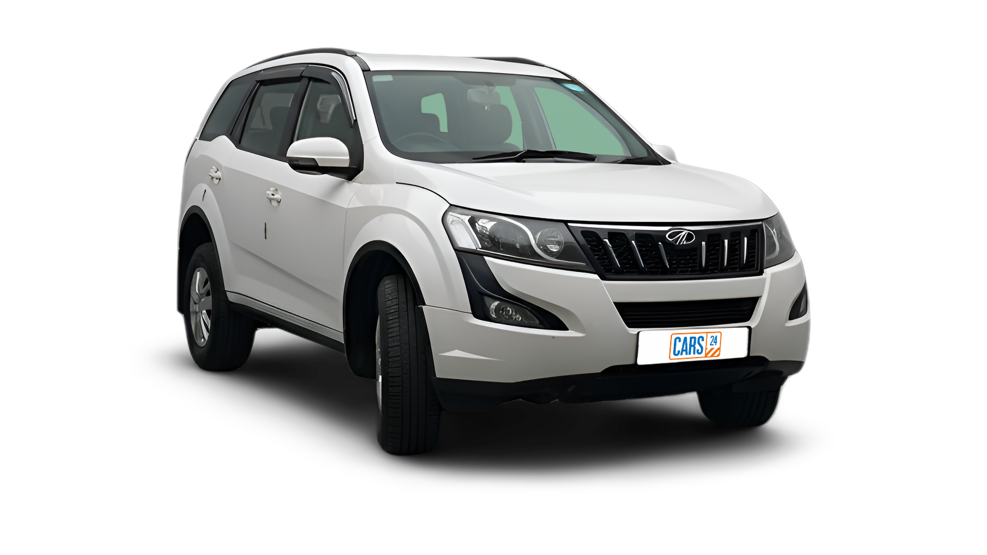 2017 Mahindra XUV500 W6 AT 1.99, Diesel, Automatic, 1,39,086 km, exterior