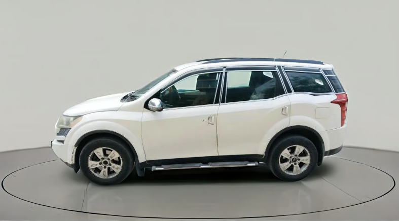 2012 Mahindra XUV500 W8, Diesel, Manual, 78,209 km, exterior