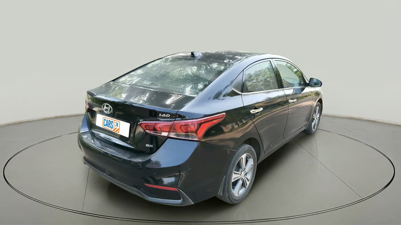 2018 Hyundai Verna 1.6 VTVT SX, Petrol, Manual, 80,650 km, exterior