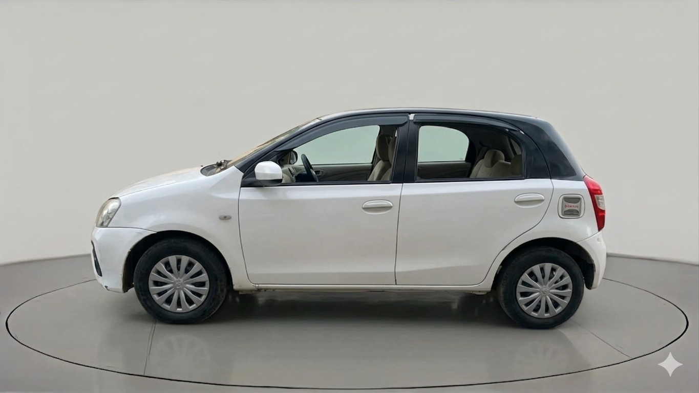 2017 Toyota Etios Liva G, Petrol, Manual, 49,354 km, exterior