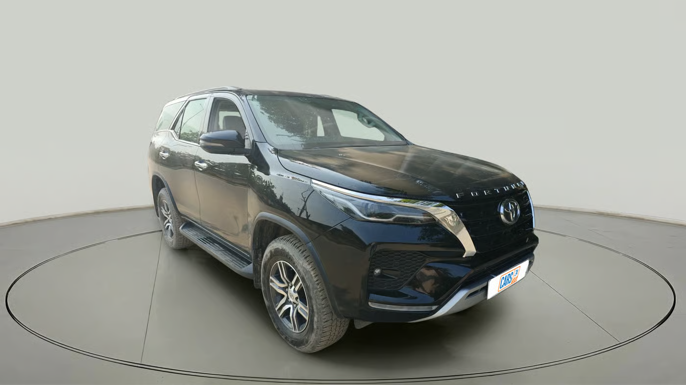 2023 Toyota Fortuner 4X2 AT 2.8 DIESEL, Diesel, Automatic, 1,14,173 km, exterior