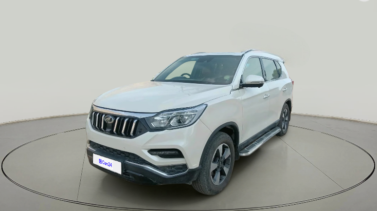 2018 Mahindra ALTURAS G4 4WD AT, Diesel, Automatic, 1,73,838 km, exterior
