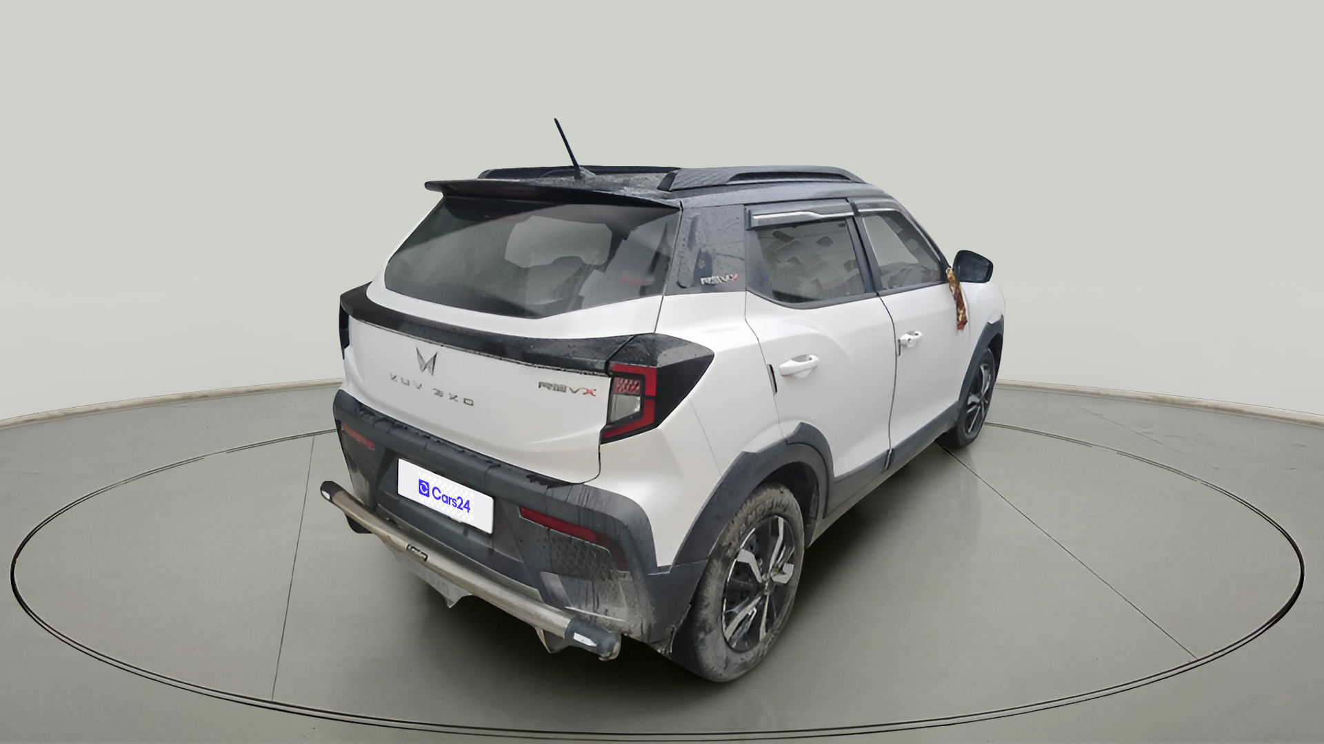 2025 Mahindra XUV 3XO REVX M 1.2 Petrol, Petrol, Manual, 13,138 km, exterior