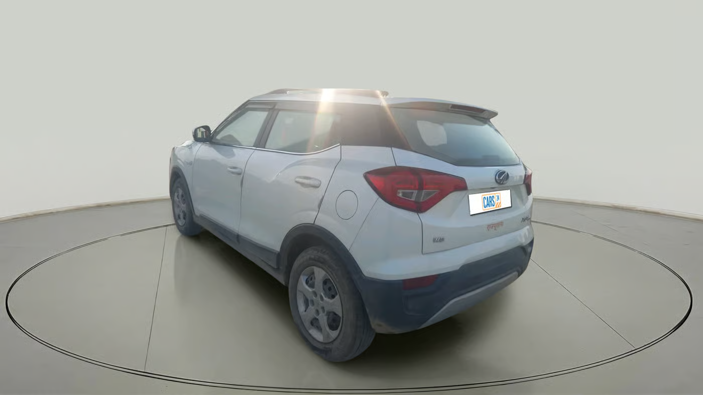 2019 Mahindra XUV300 W6 1.2 PETROL, Petrol, Manual, 83,388 km, exterior