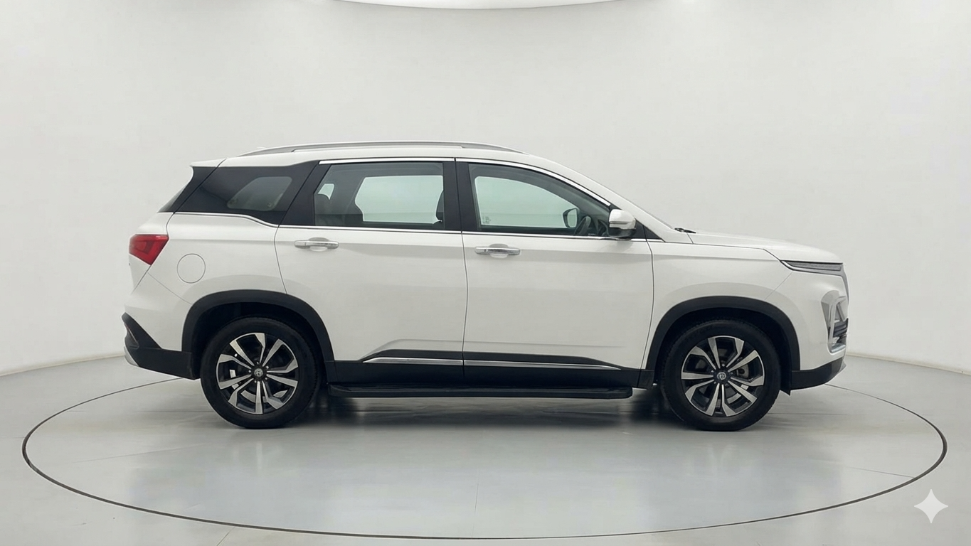 2023 MG HECTOR PLUS SHARP PRO 2.0 TURBO DIESEL 7 STR, Diesel, Manual, 29,438 km, exterior