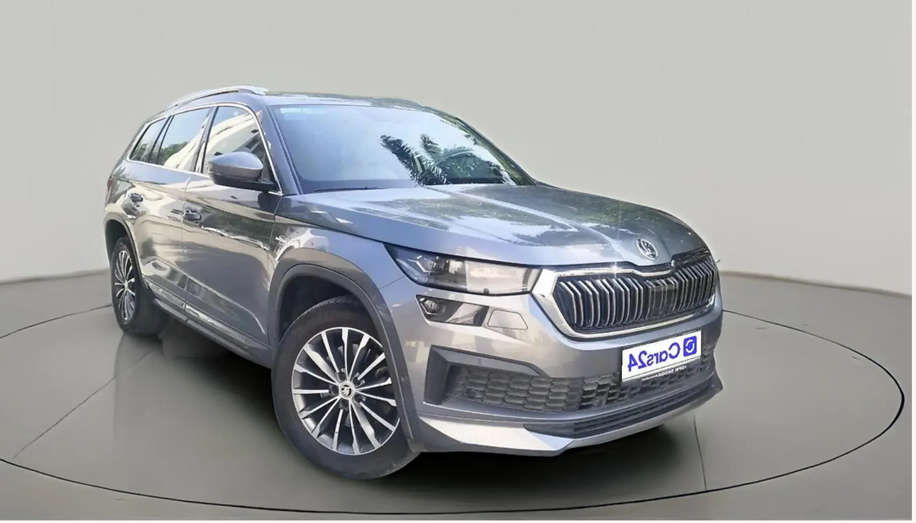 2022 Skoda Kodiaq L&K, Petrol, Automatic, 1,01,001 km, exterior
