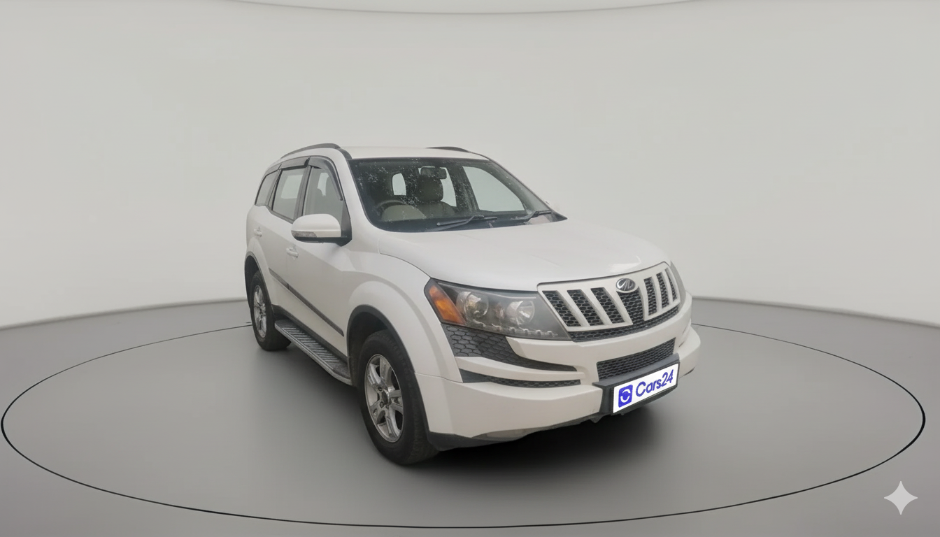 2015 Mahindra XUV500 W8, Diesel, Manual, 1,39,980 km, exterior