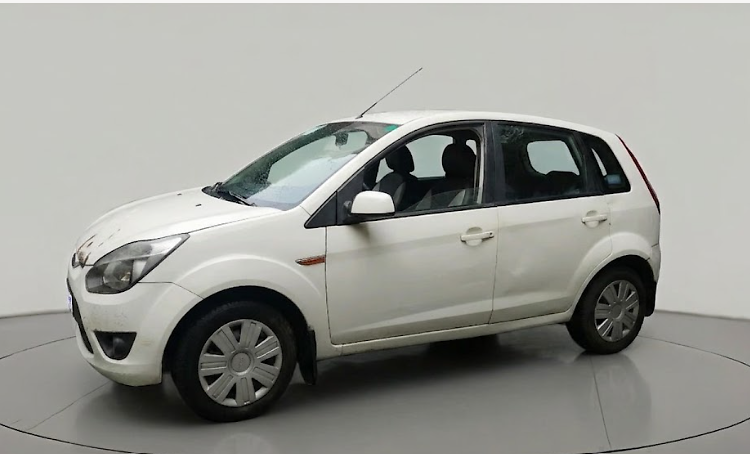 2011 Ford Figo TITANIUM 1.2 PETROL, Petrol, Manual, 68,437 km, exterior