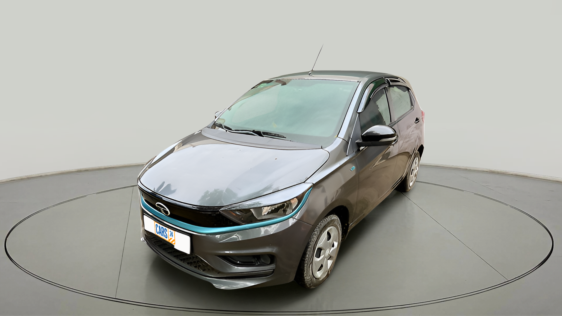 2024 Tata TIAGO EV XT MEDIUM RANGE, Electric, Automatic, 43,948 km, exterior