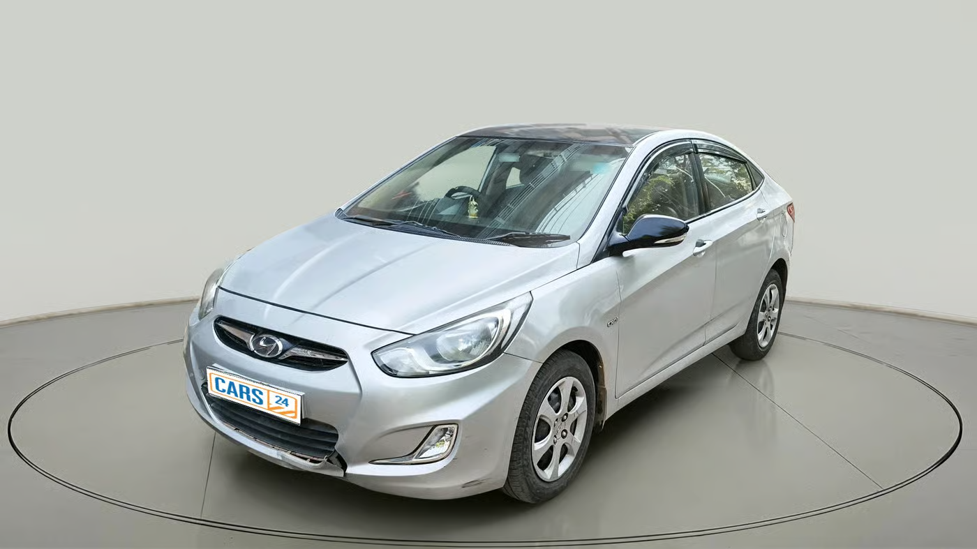 2011 Hyundai Verna FLUIDIC 1.6 VTVT SX, Petrol, Manual, 72,000 km, exterior
