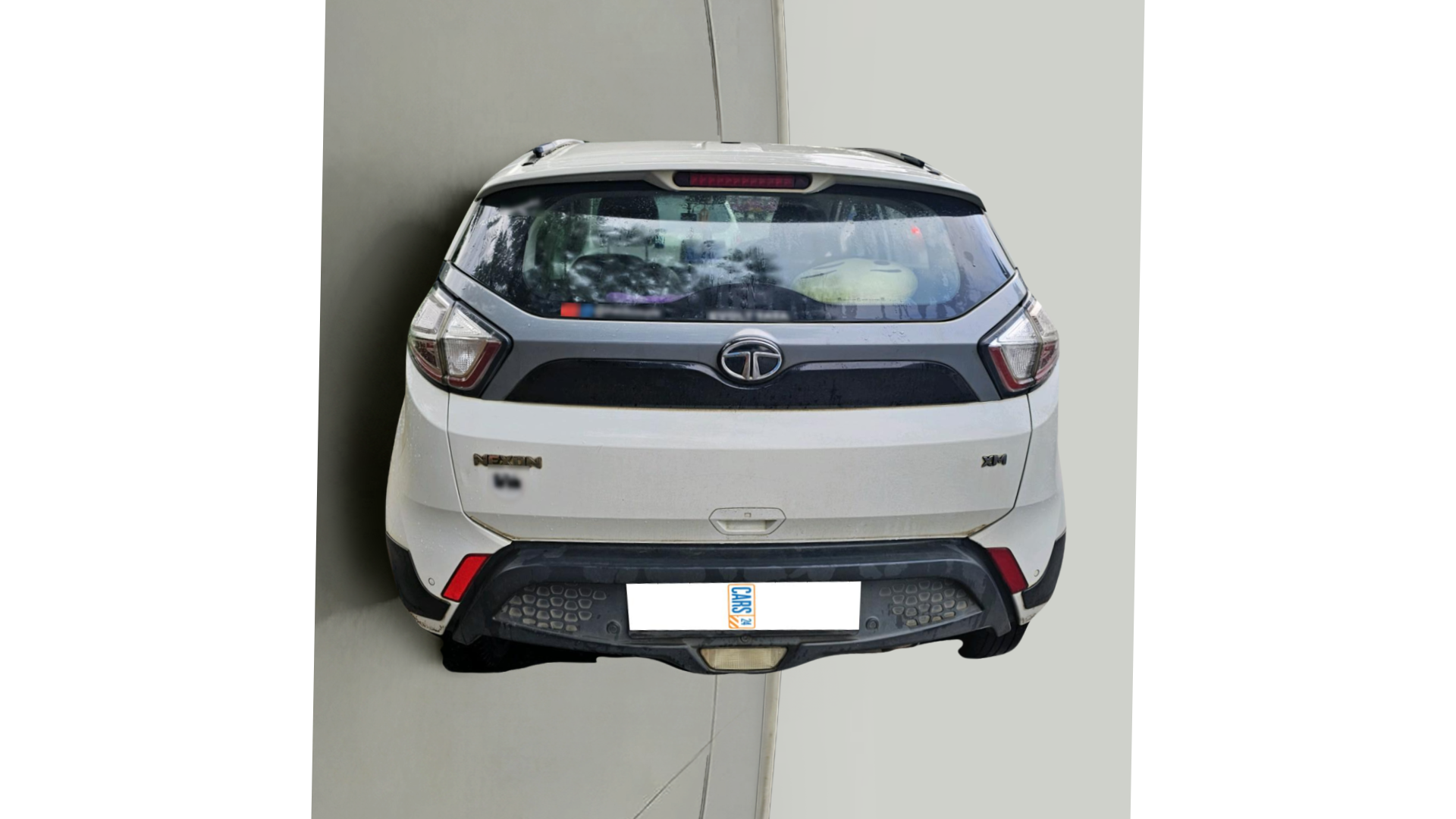 2018 Tata NEXON XM PETROL, Petrol, Manual, 86,748 km, exterior