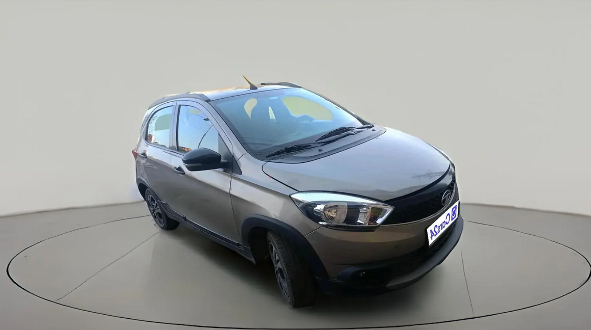 2018 Tata TIAGO NRG PETROL, Petrol, Manual, 52,715 km, exterior