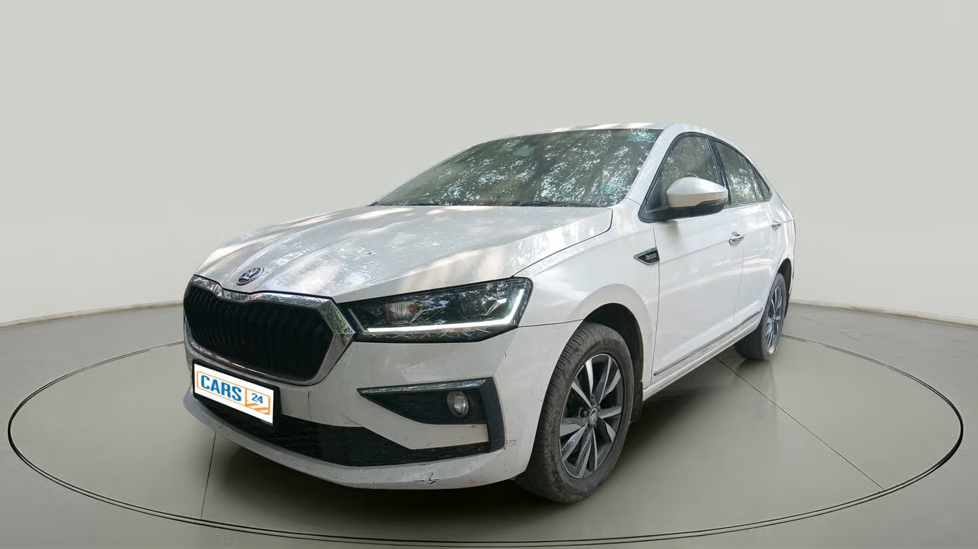 2023 Skoda SLAVIA STYLE 1.0L TSI MT, Petrol, Manual, 34,965 km, exterior