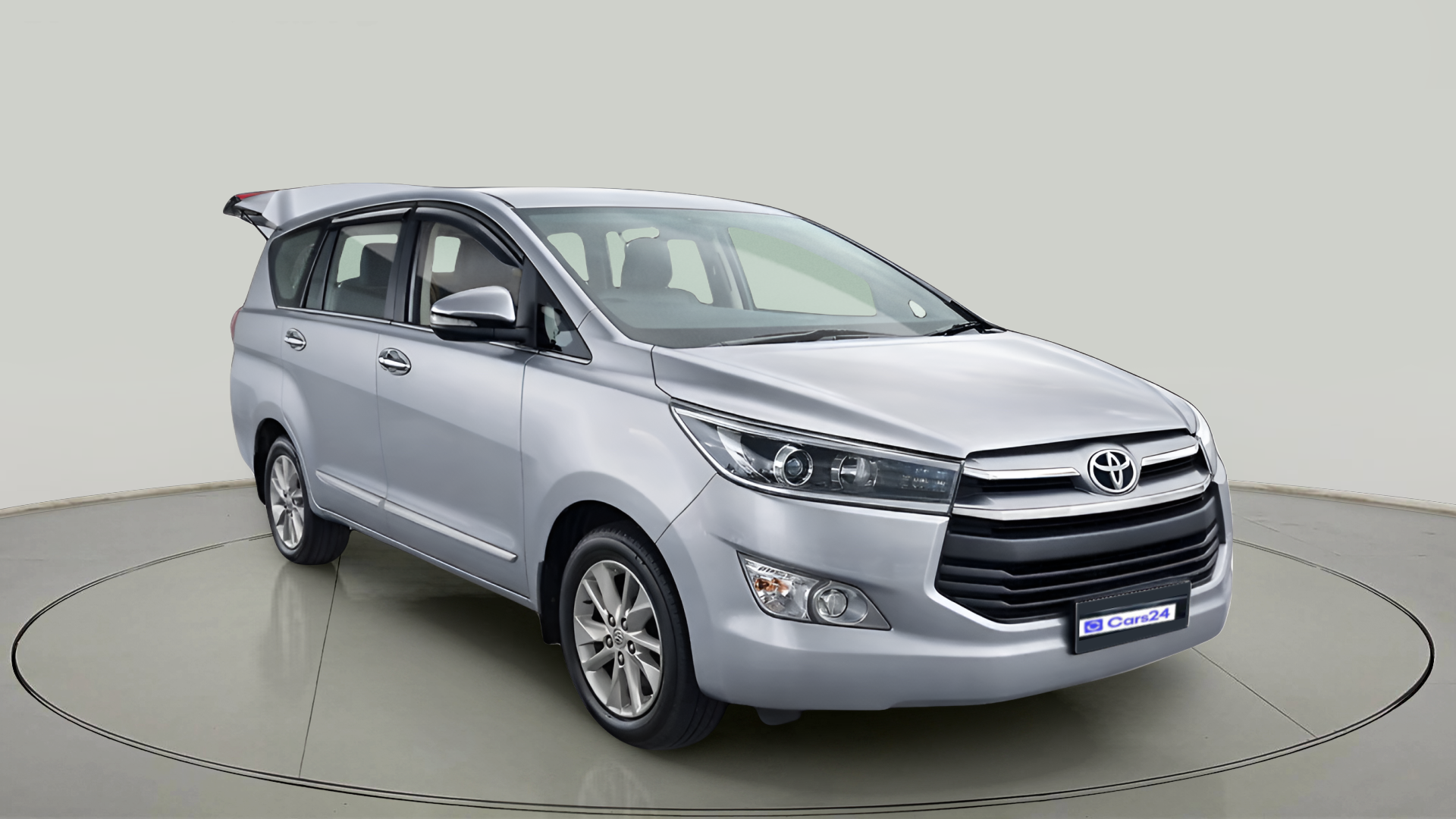 2018 Toyota Innova Crysta 2.4 VX 8 STR, Diesel, Manual, 2,34,180 km, exterior