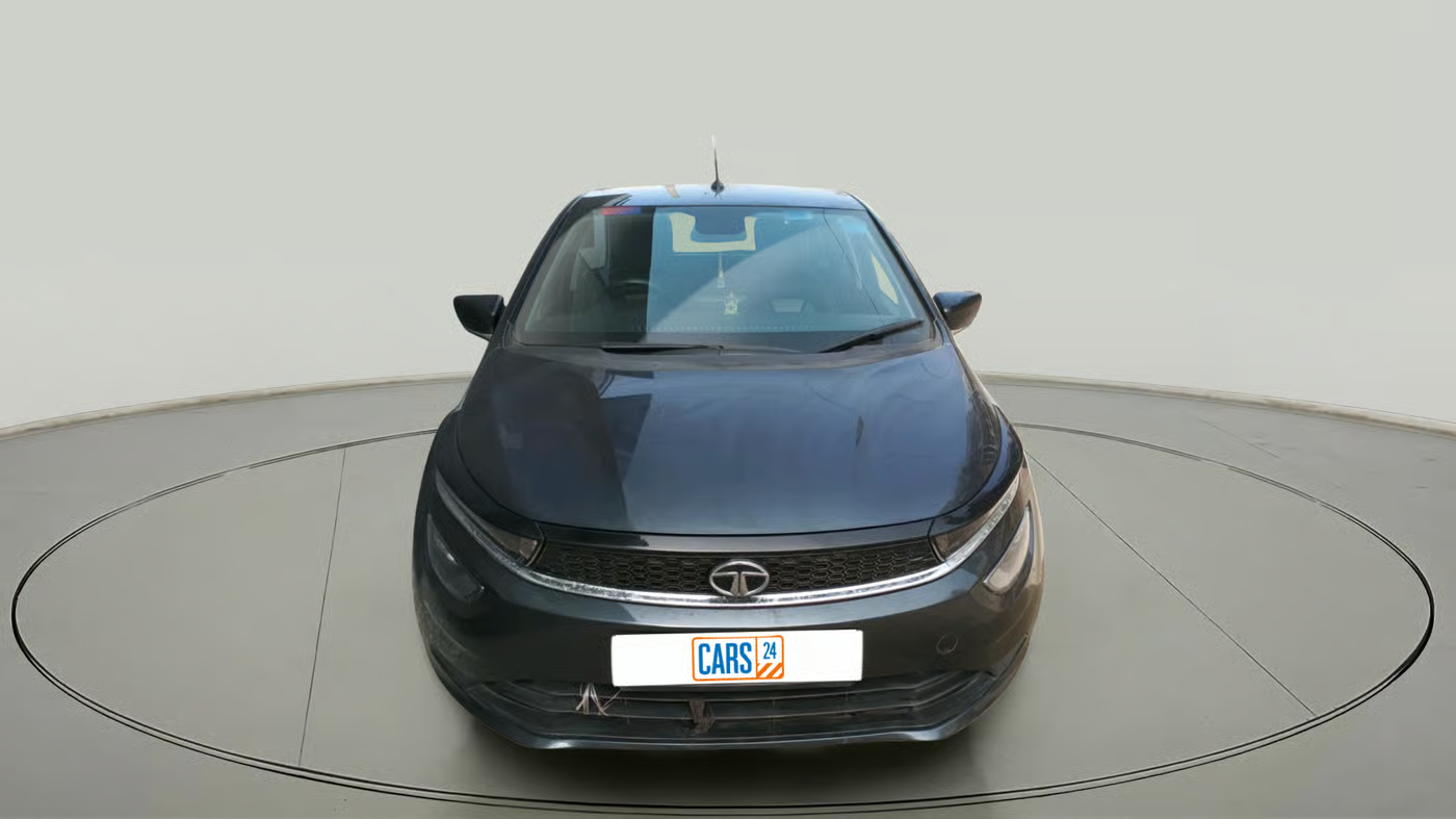 2024 Tata ALTROZ XZA, Petrol, Automatic, 24,741 km, exterior
