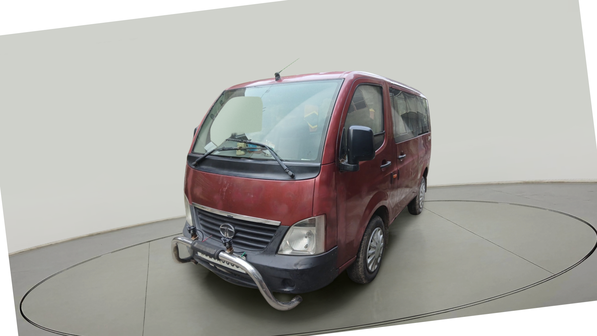 2014 Tata Venture EX 8 STR, Diesel, Manual, 60,750 km, exterior
