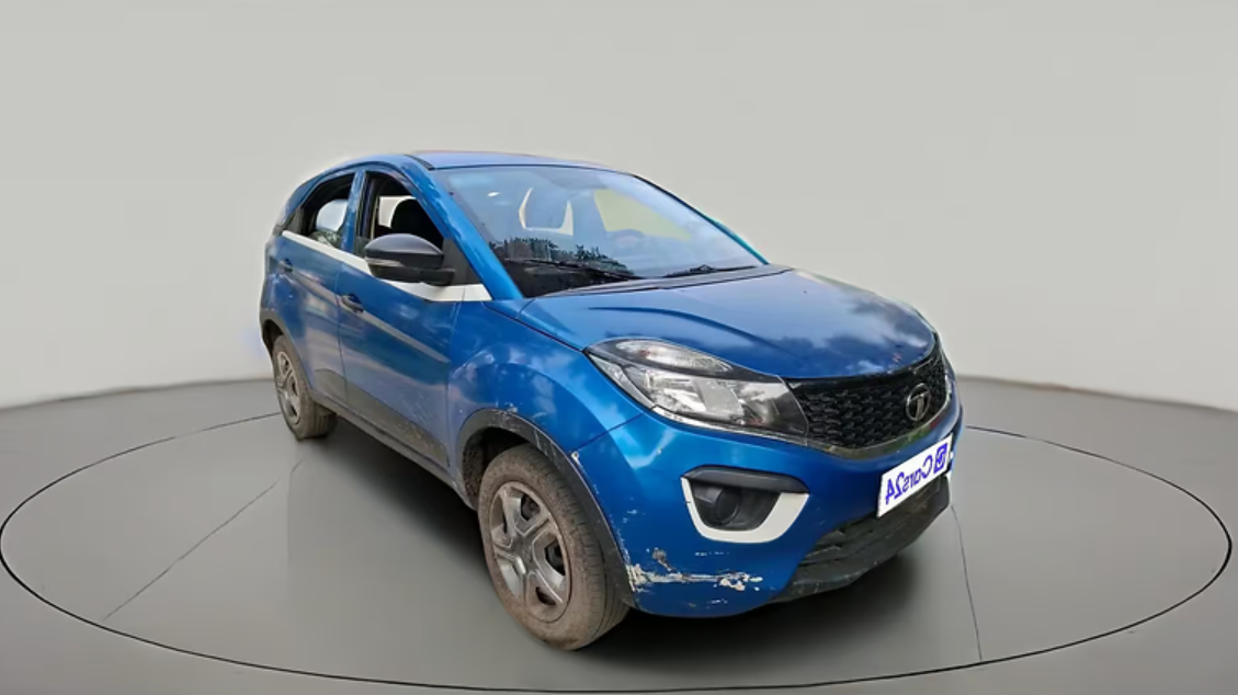 2017 Tata NEXON XM PETROL, Petrol, Manual, 64,791 km, exterior