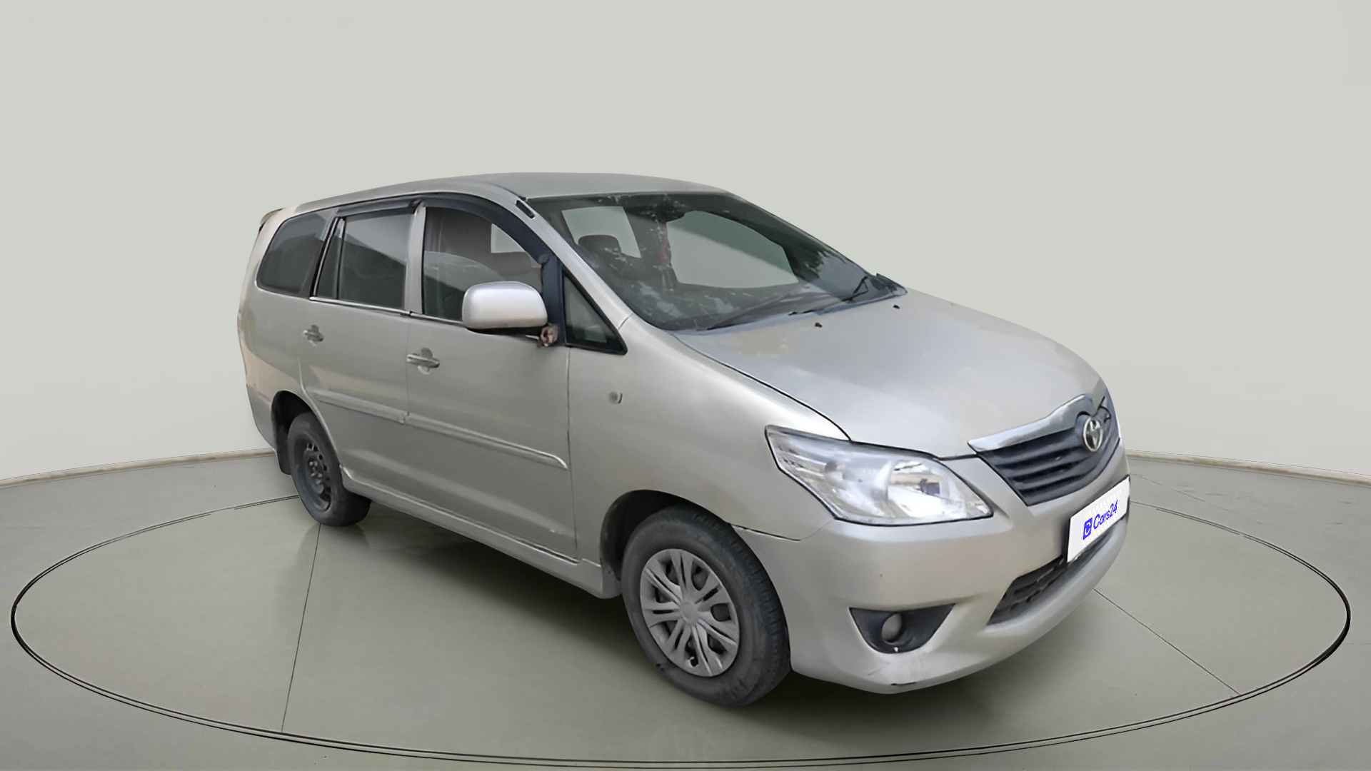 2013 Toyota Innova 2.5 GX 8 STR, Diesel, Manual, 1,01,682 km, exterior
