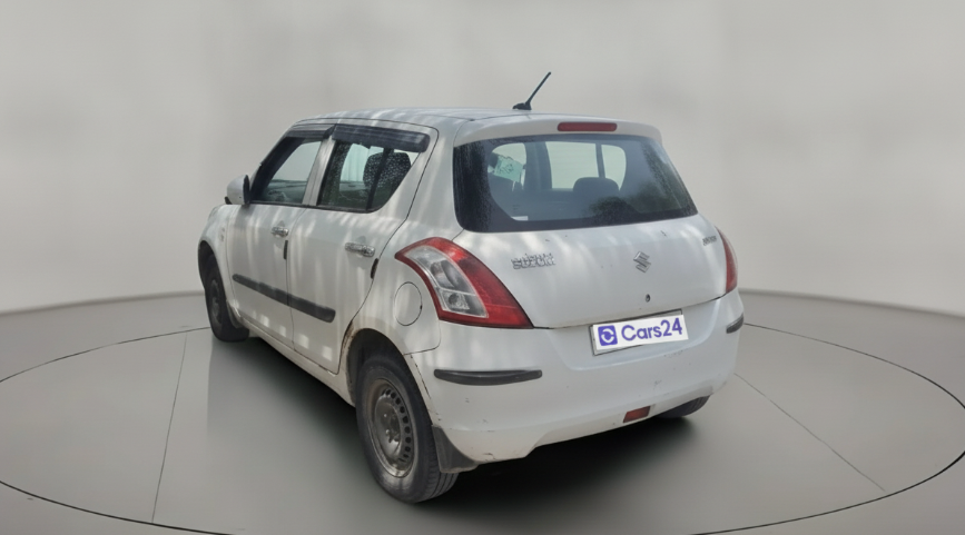 2016 Maruti Swift LXI (O), CNG, Manual, 92,656 km, exterior
