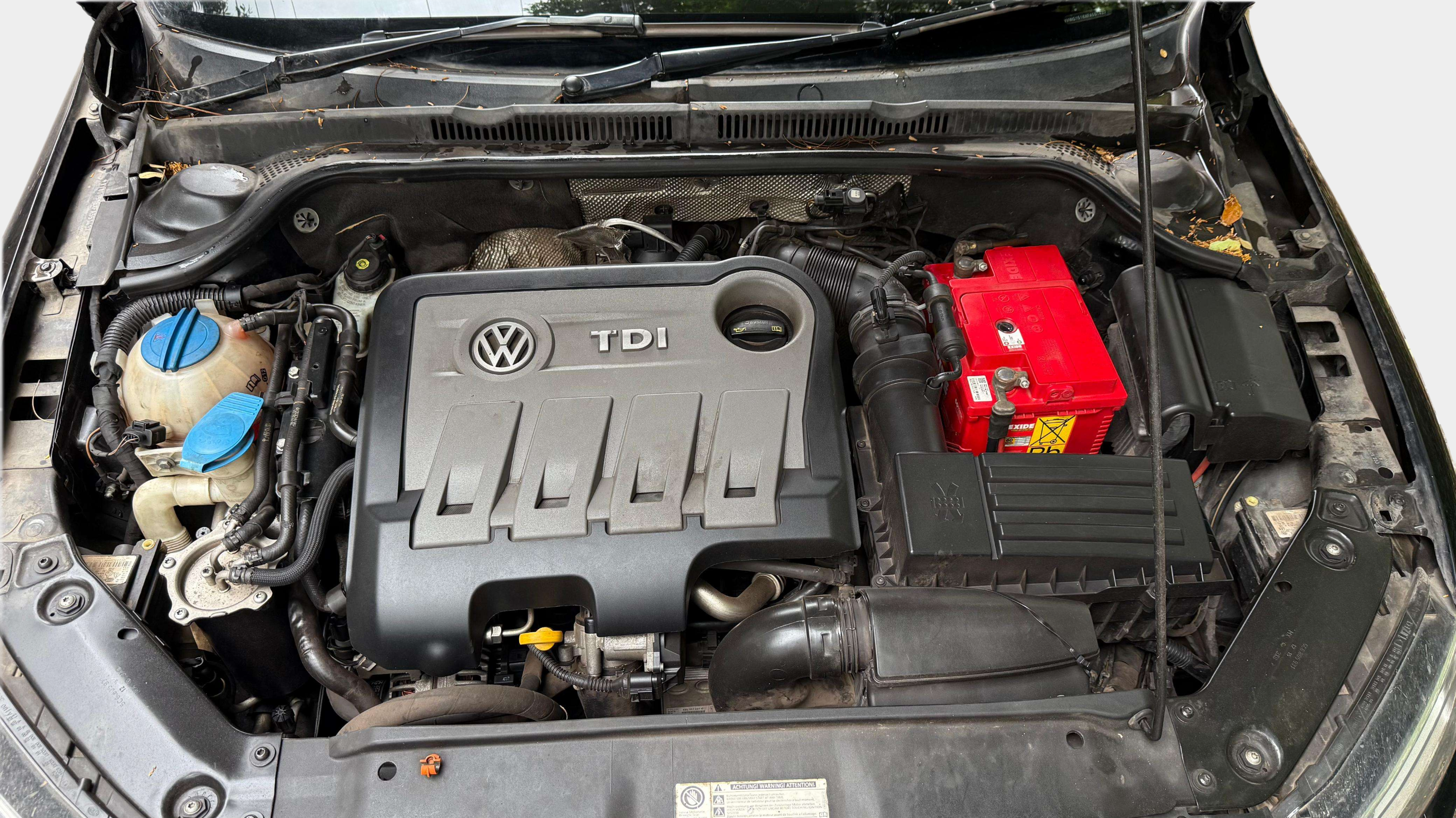 2015 Volkswagen Jetta HIGHLINE TDI AT, Diesel, Automatic, 1,17,312 km, exterior
