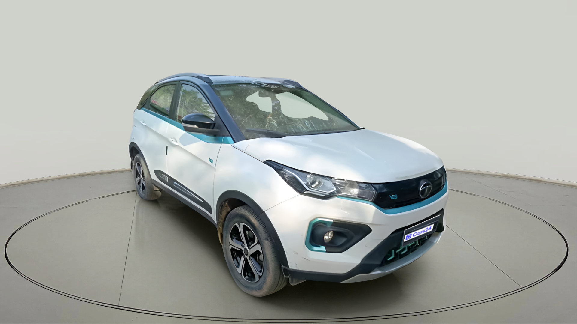 2022 Tata NEXON EV XZ PLUS LUX, Electric, Automatic, 51,043 km, exterior
